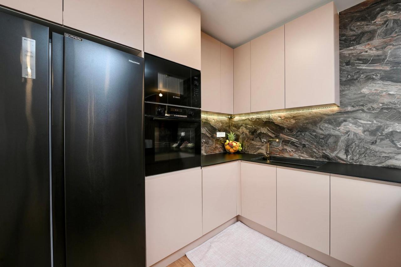 S Design Apartment Zadar Luaran gambar