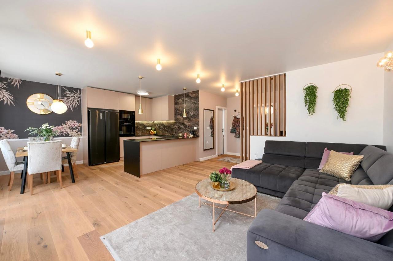 S Design Apartment Zadar Luaran gambar